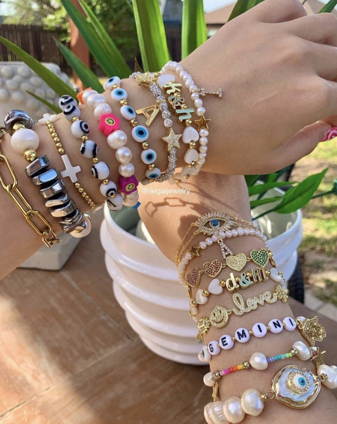 Mother Of Pearl Cross Bracelet