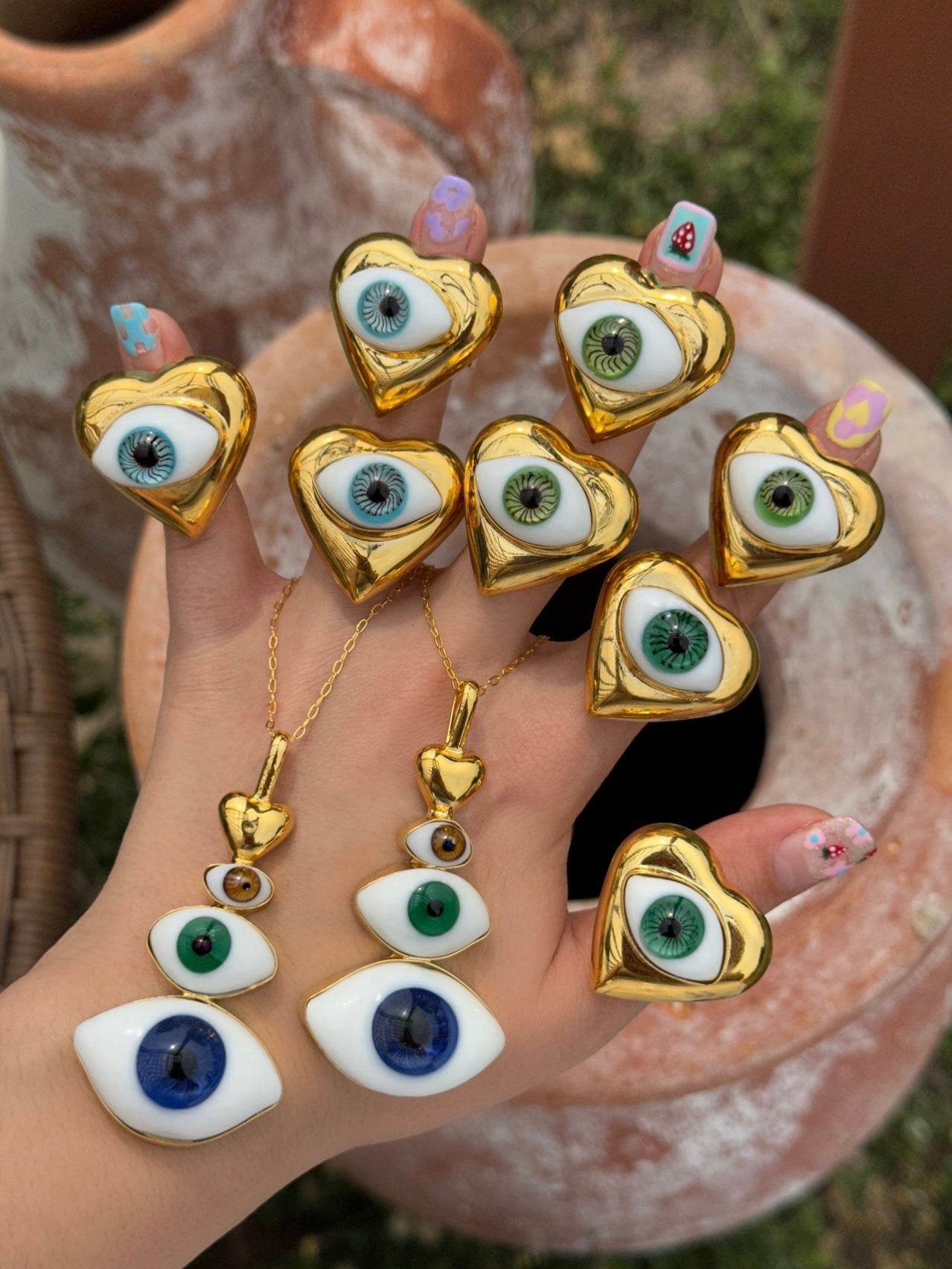 Big Heart Eye Rings👁️