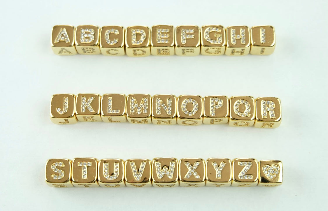 Block Letters Personalized Pearl Necklace